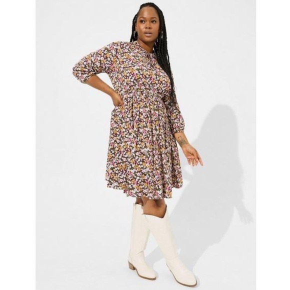 NWT torrid plus size 3 Mini Stretch Challis Front Keyhole Dress floral POCKETS - Picture 2 of 5